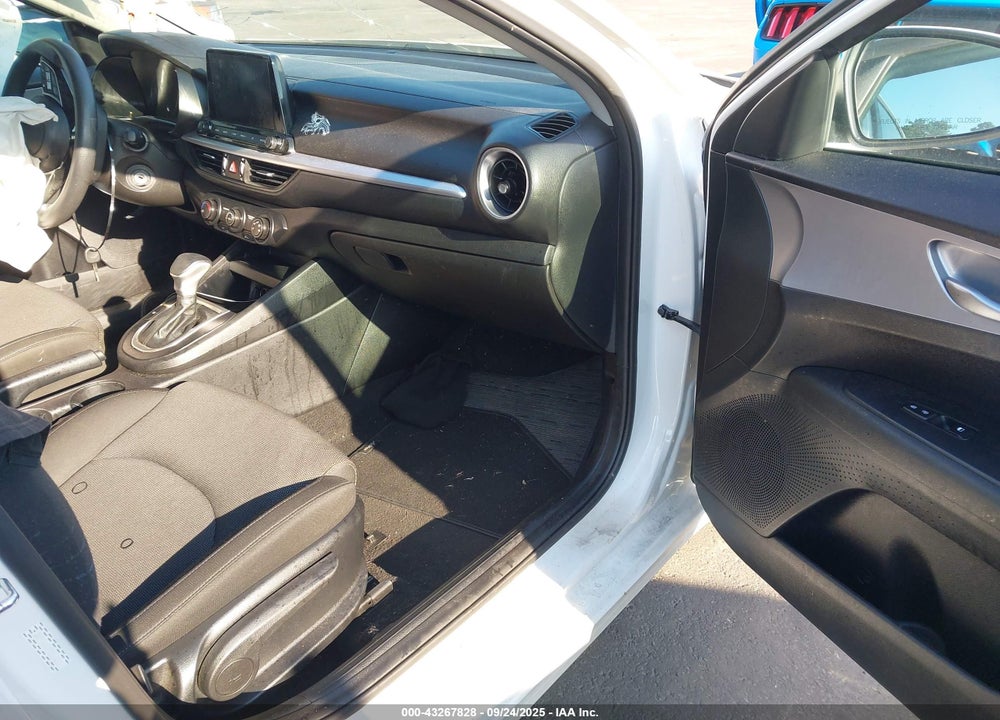 2023 KIA FORTE LXS VIN: 3KPF24AD0PE616263