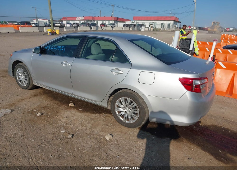 2013 TOYOTA CAMRY LE VIN: 4T1BF1FK1DU280785