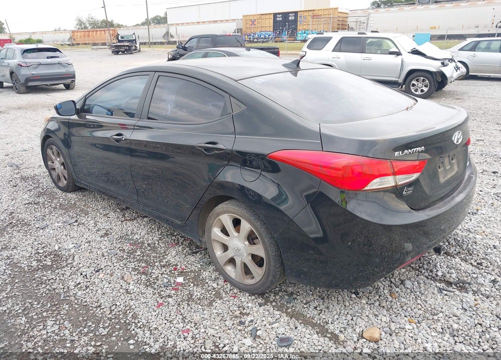 2011 HYUNDAI ELANTRA LIMITED (ULSAN PLANT) VIN: KMHDH4AEXBU133397