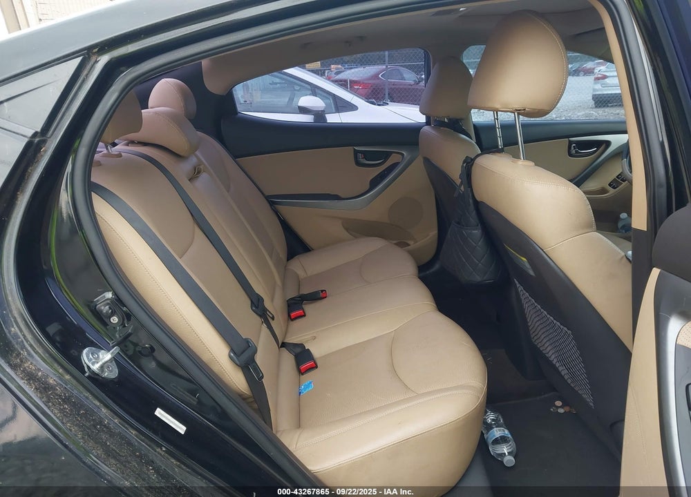 2011 HYUNDAI ELANTRA LIMITED (ULSAN PLANT) VIN: KMHDH4AEXBU133397