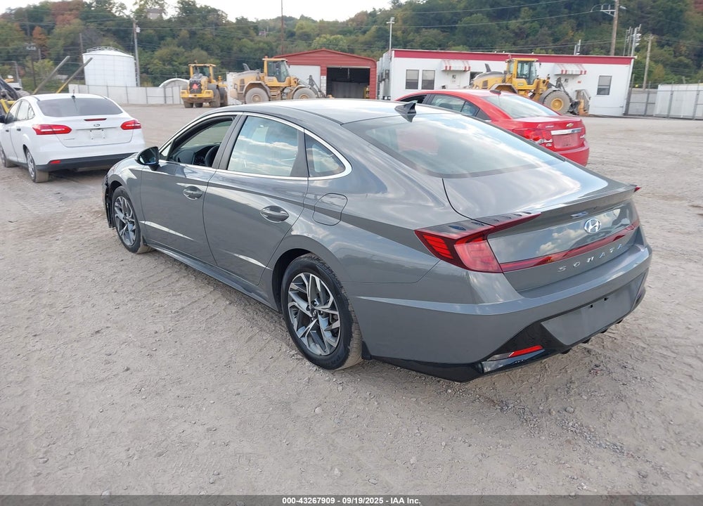 2022 HYUNDAI SONATA VIN: KMHL64JA3NA241591