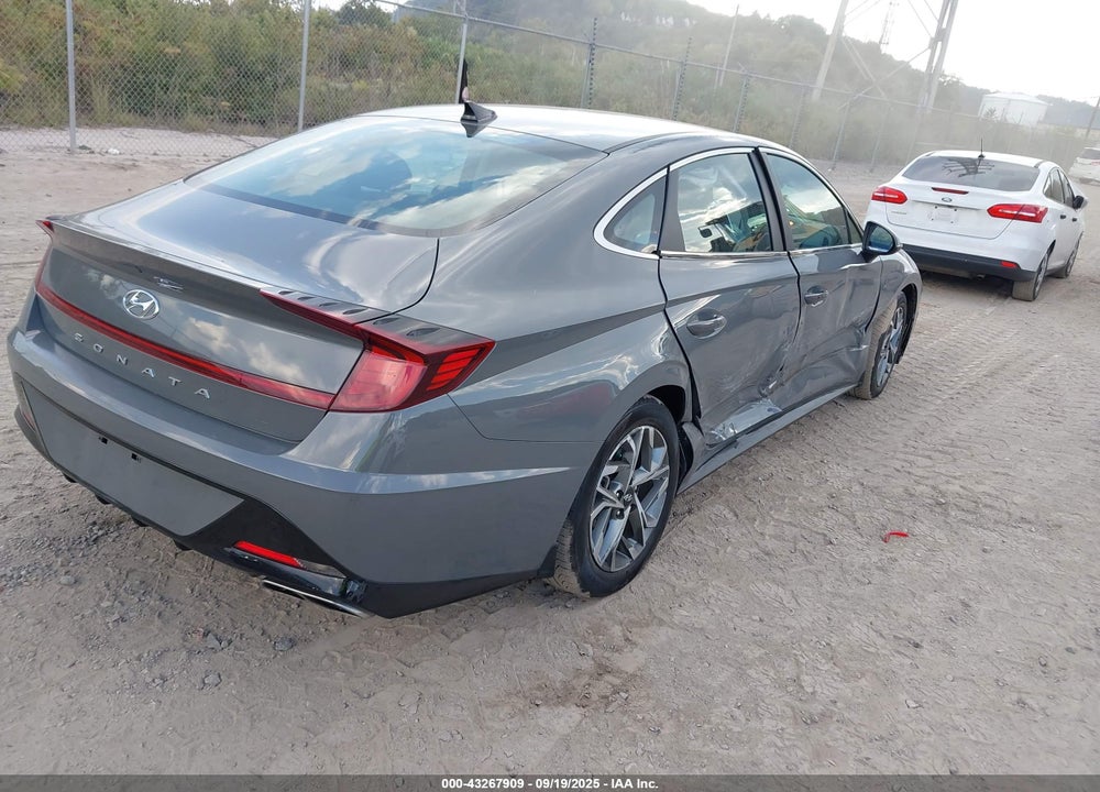 2022 HYUNDAI SONATA VIN: KMHL64JA3NA241591