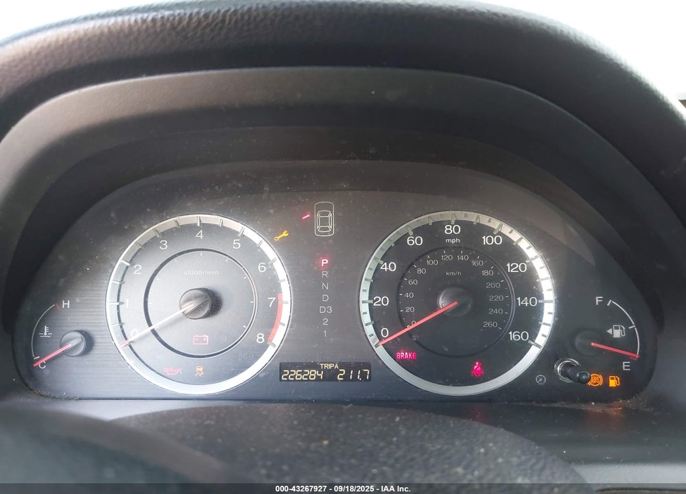 2011 HONDA ACCORD 2.4 SE VIN: 1HGCP2F68BA053365