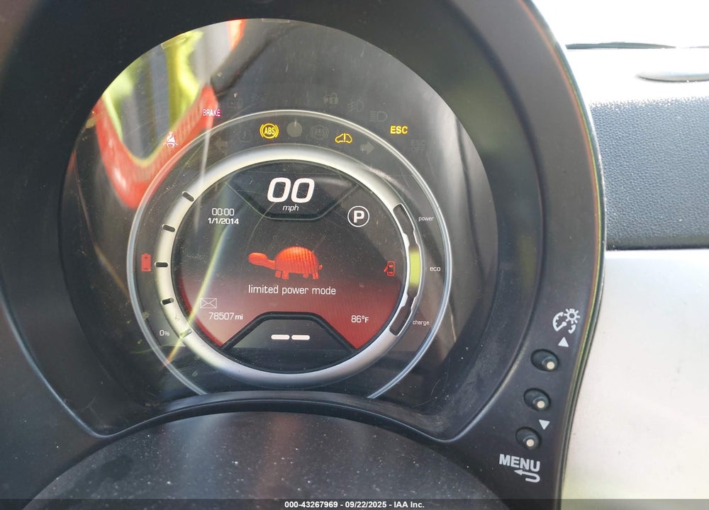 2014 FIAT 500E BATTERY ELECTRIC VIN: 3C3CFFGE7ET266744