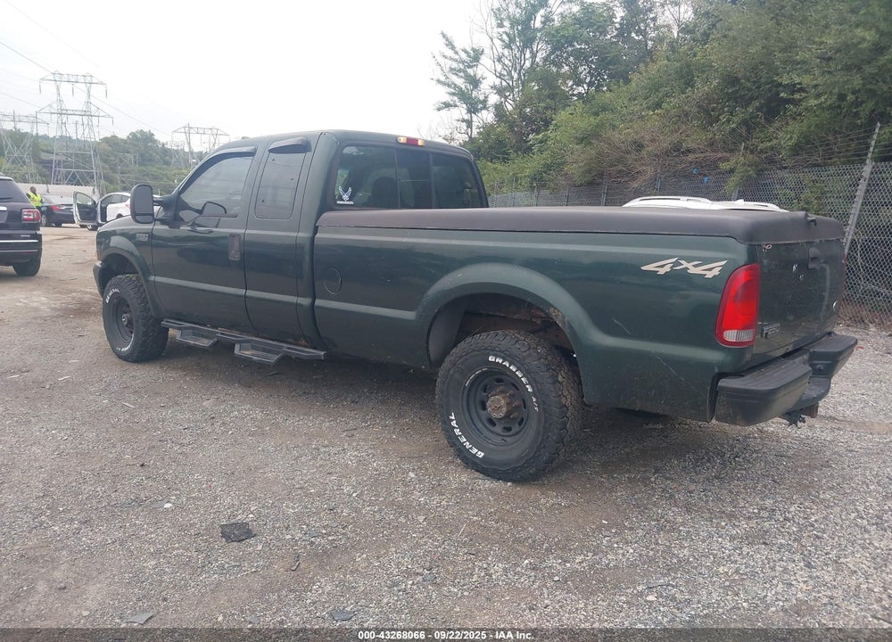 2003 FORD F-250 LARIAT/XL/XLT VIN: 3FTNX21L13MB35639