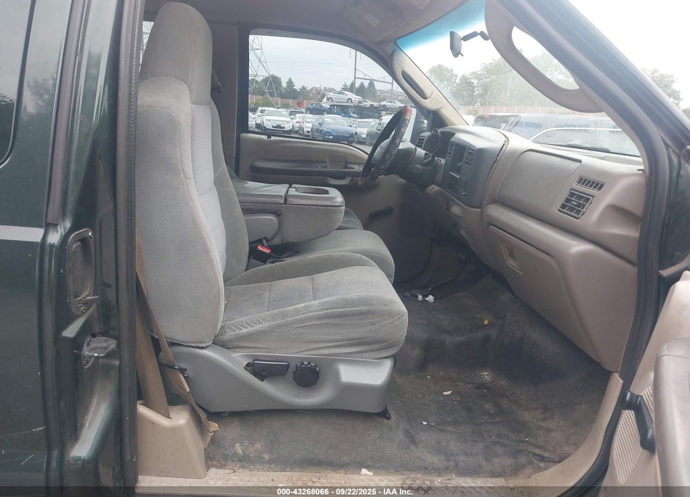 2003 FORD F-250 LARIAT/XL/XLT VIN: 3FTNX21L13MB35639