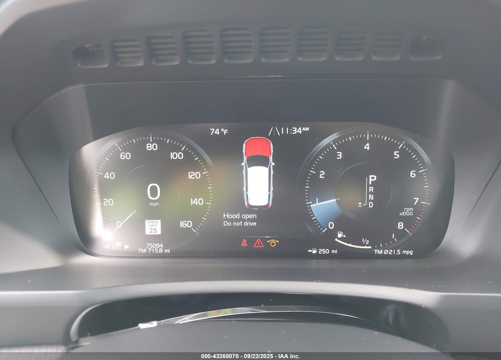 2020 VOLVO XC90 T6 MOMENTUM 6 PASSENGER VIN: YV4A221K5L1553930