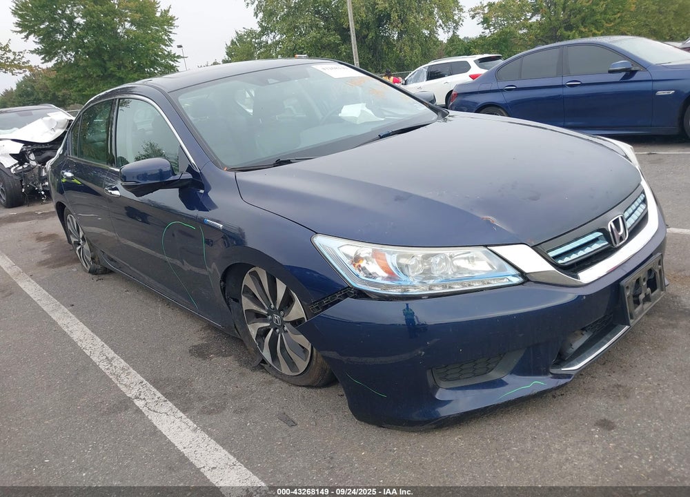 2015 HONDA ACCORD VIN: 1HGCR6F75FA014927