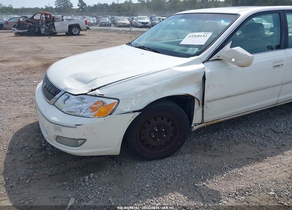 2001 TOYOTA AVALON XLS VIN: 4T1BF28B51U181112