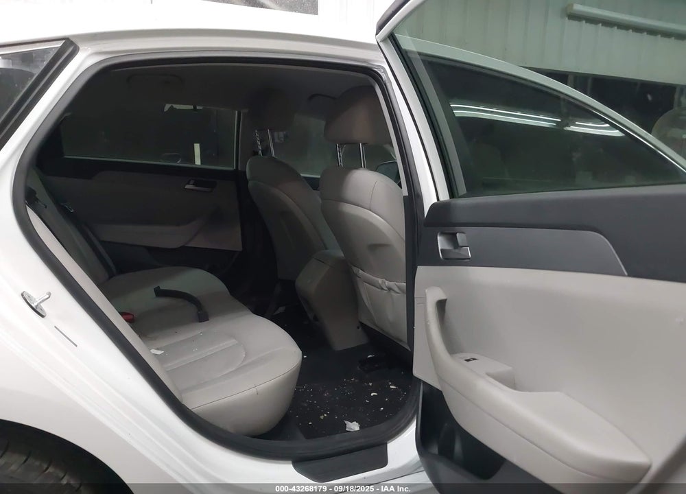 2019 HYUNDAI SONATA VIN: 5NPE24AF4KH777023