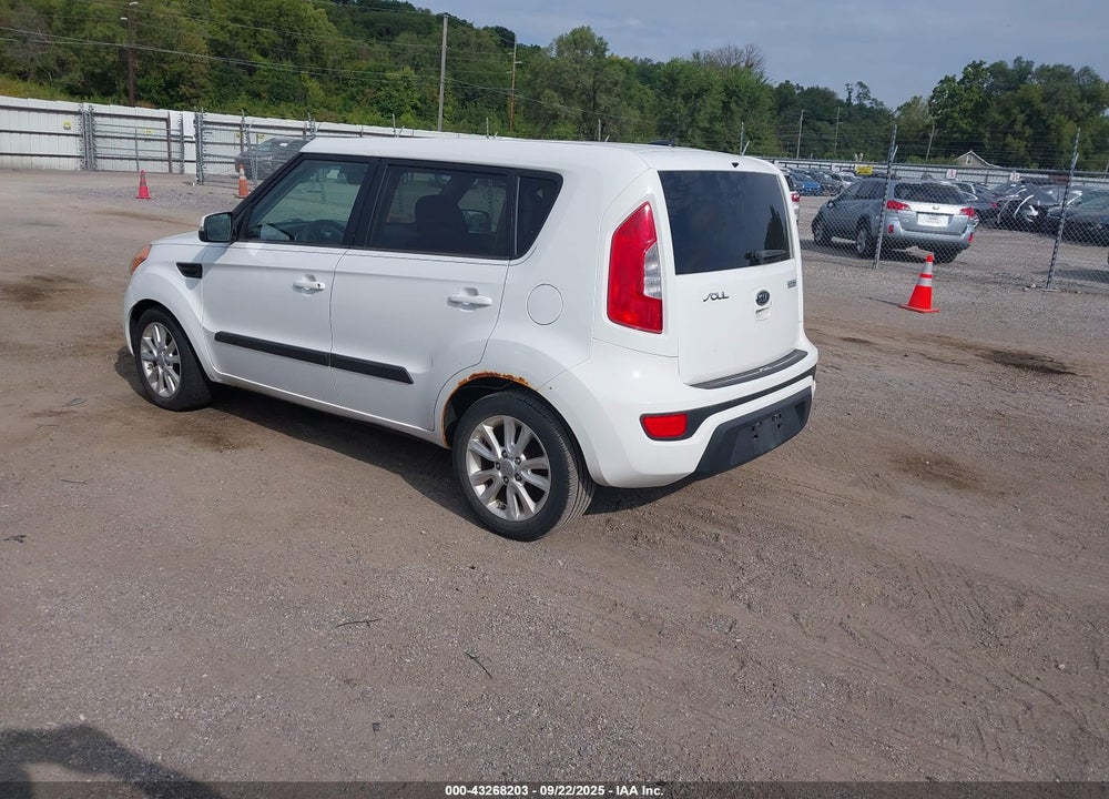 2012 KIA SOUL VIN: KNDJT2A64C7455889