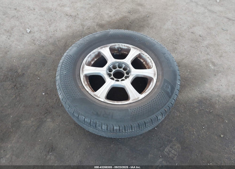 2004 FORD ESCAPE XLS VIN: 1FMCU02184DA22698
