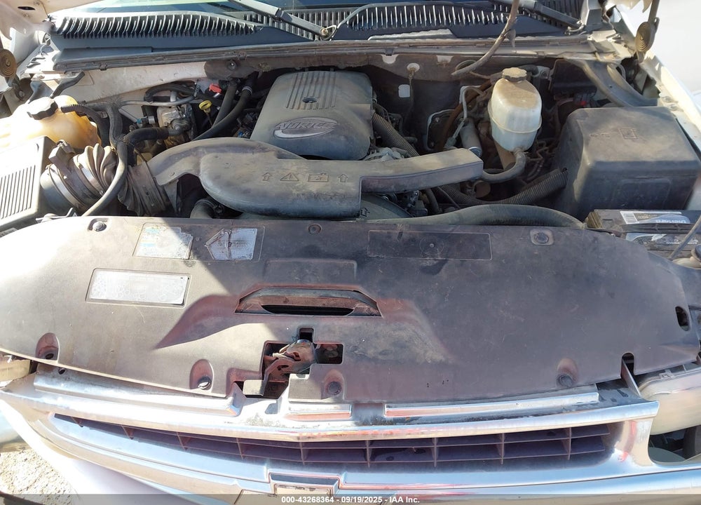 2004 CHEVROLET TAHOE LT VIN: 1GNEK13Z34R122635