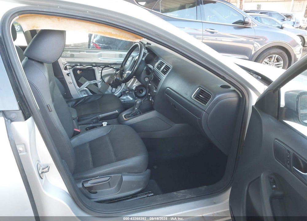 2012 VOLKSWAGEN JETTA VIN: 3VWDP7AJ3CM315435