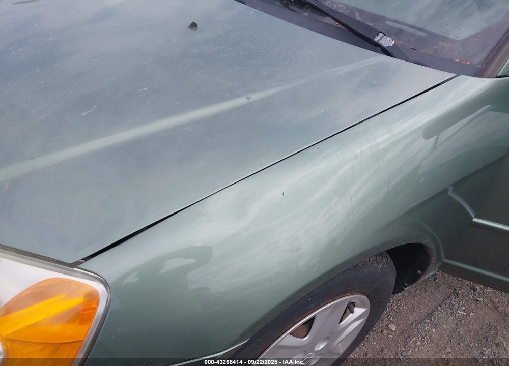 2003 HONDA CIVIC LX VIN: 1HGES16533L024452