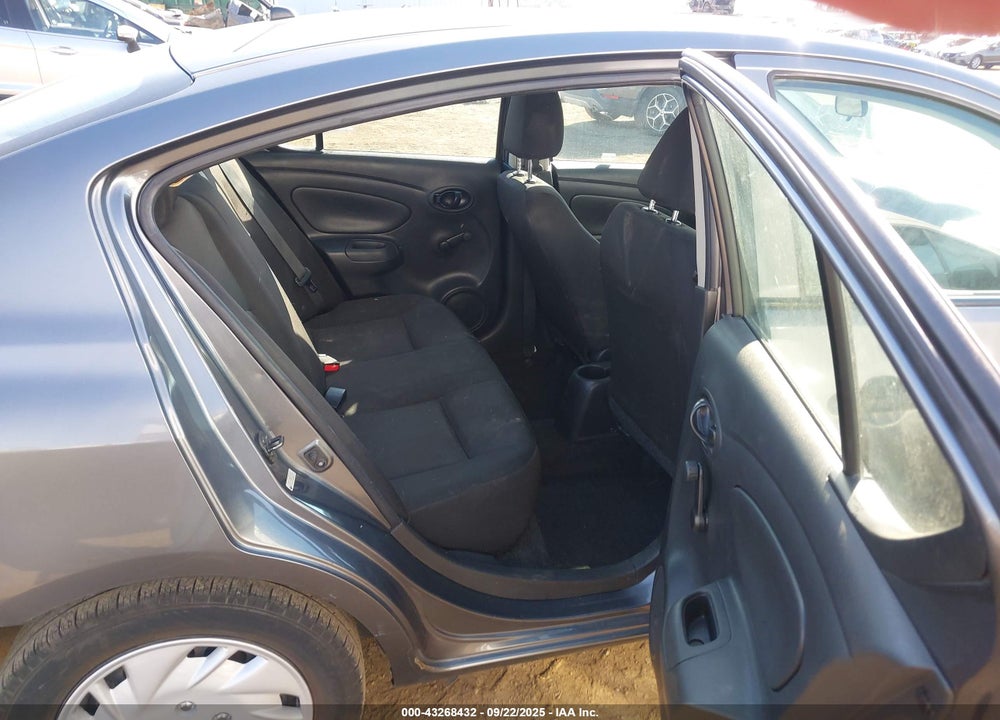 2019 NISSAN VERSA VIN: 3N1CN7AP3KL820326