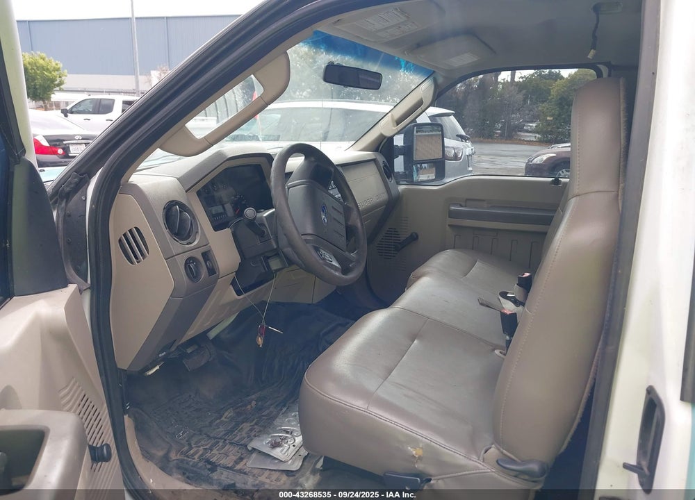 2008 FORD F-350 CHASSIS VIN: 1FDWX34538EA19357
