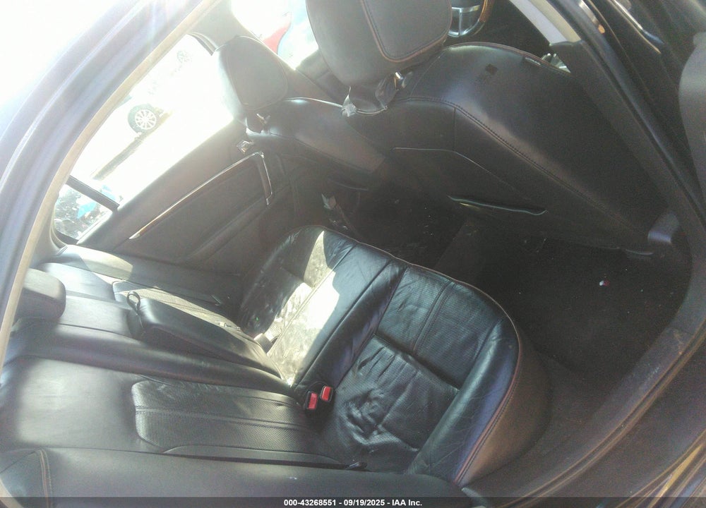 2011 LINCOLN MKZ VIN: 3LNHL2GC0BR768419