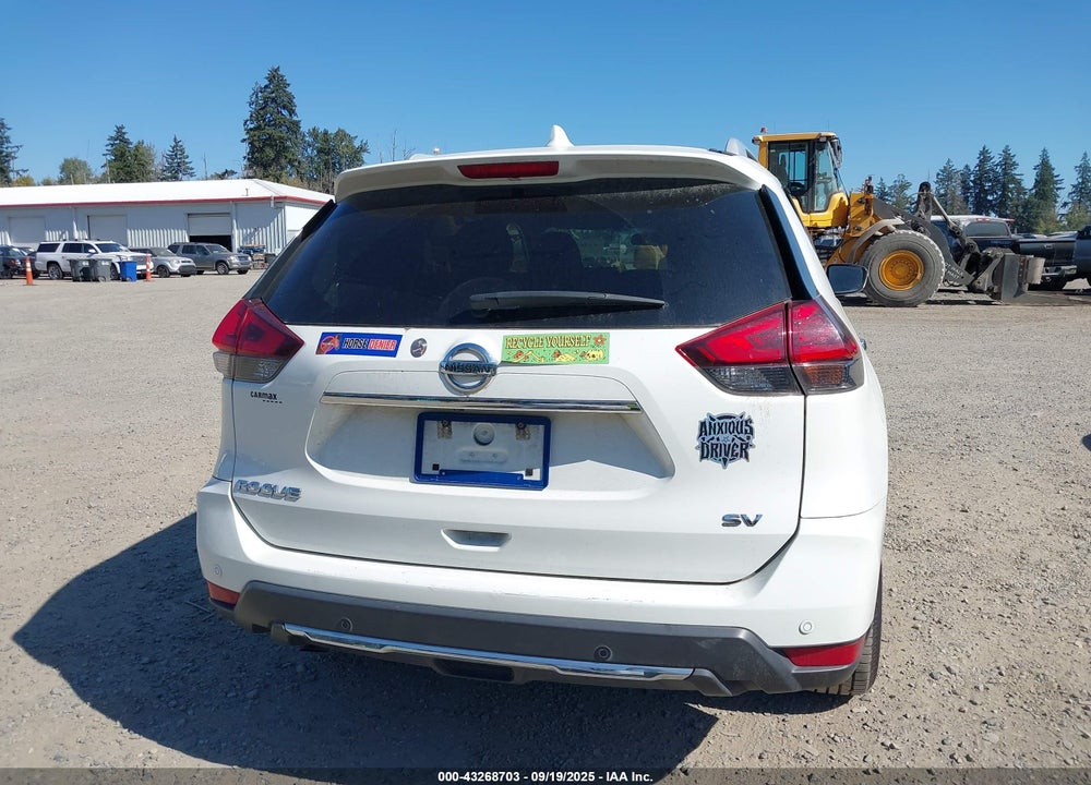 2019 NISSAN ROGUE VIN: 5N1AT2MT5KC829770