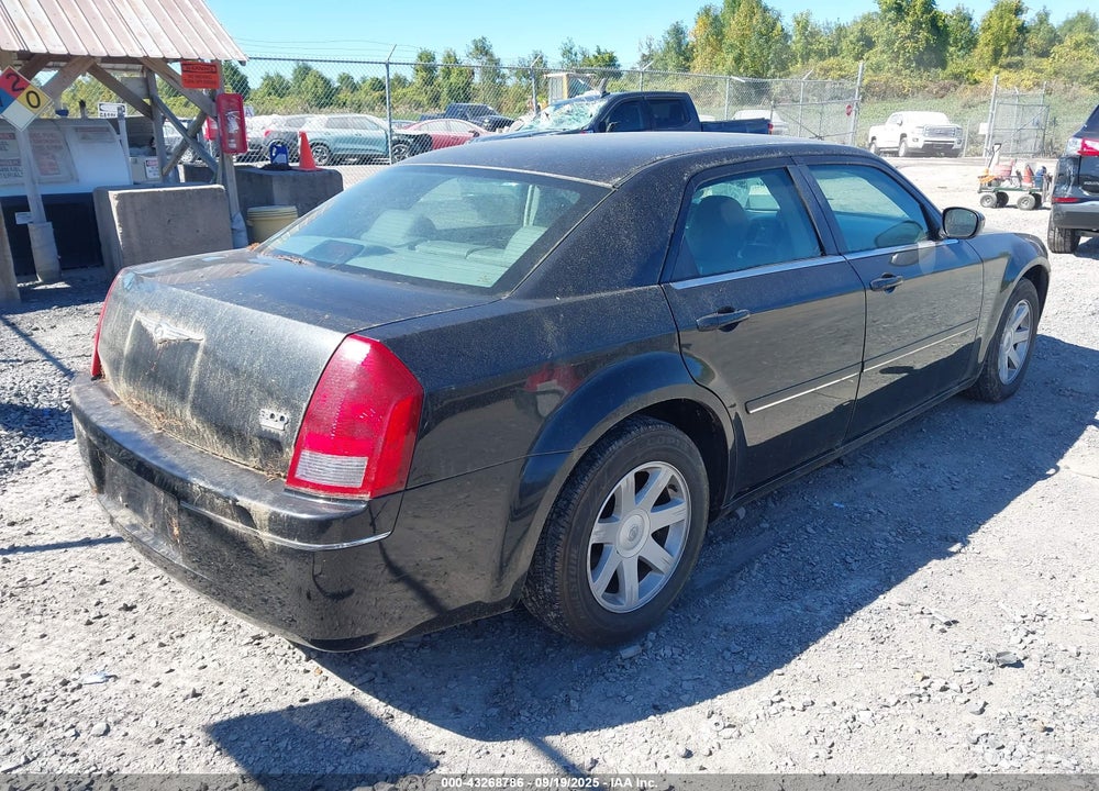 2005 CHRYSLER 300 TOURING VIN: 2C3JA53G25H176241