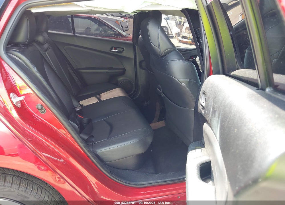 2017 TOYOTA PRIUS FOUR TOURING VIN: JTDKARFU8H3534152