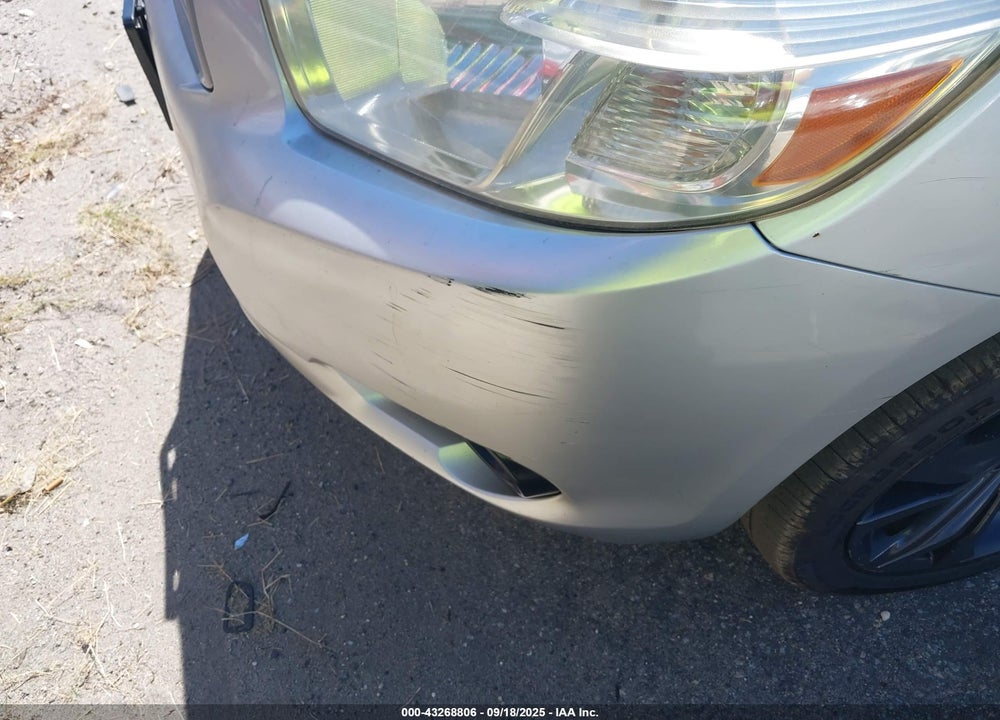 2009 TOYOTA HIGHLANDER VIN: JTEES41A292117557