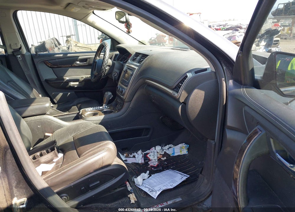 2015 GMC ACADIA DENALI VIN: 1GKKVTKDXFJ267682