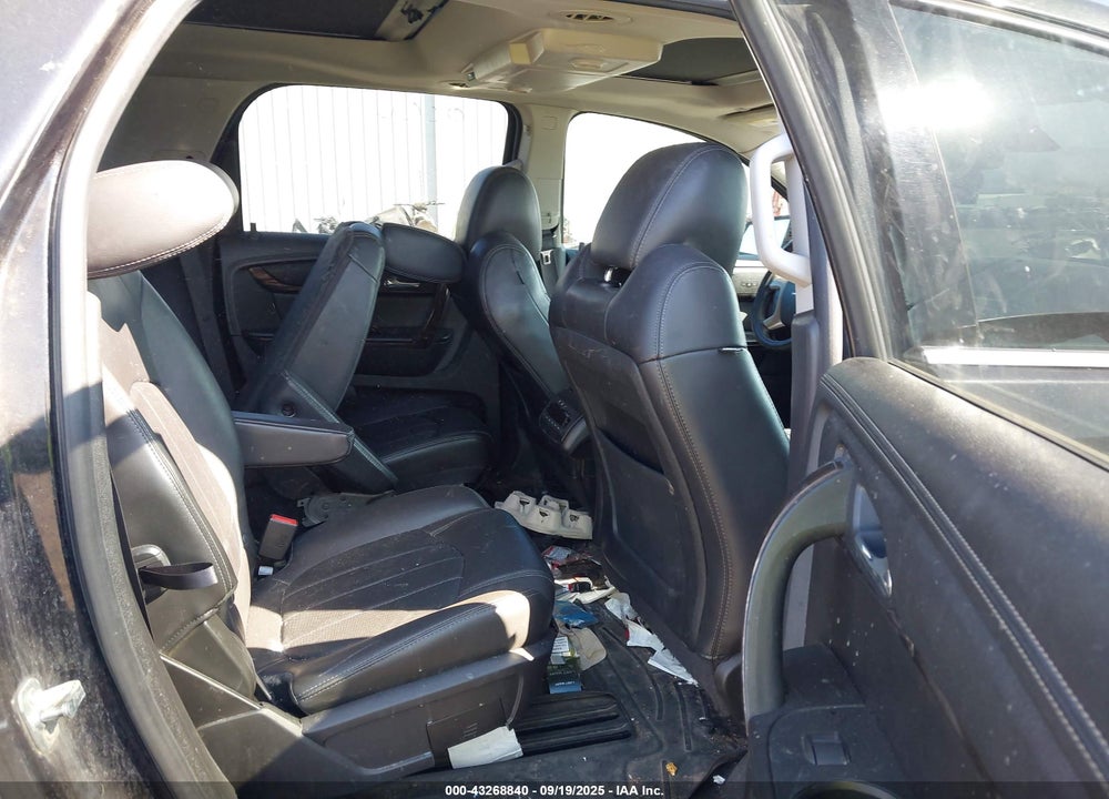 2015 GMC ACADIA DENALI VIN: 1GKKVTKDXFJ267682