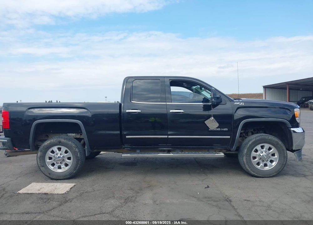 2015 GMC SIERRA 2500HD SLT VIN: 1GT22ZEG5FZ144077