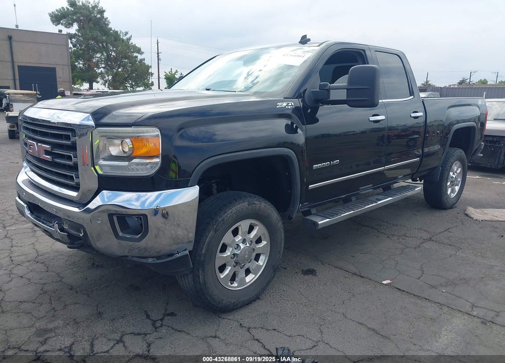2015 GMC SIERRA 2500HD SLT VIN: 1GT22ZEG5FZ144077
