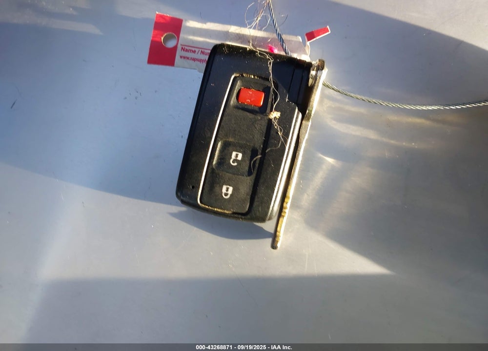2006 TOYOTA PRIUS VIN: JTDKB20U967519856