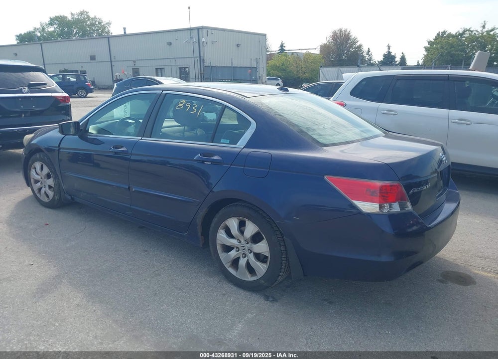 2009 HONDA ACCORD VIN: 1HGCP26839A067492