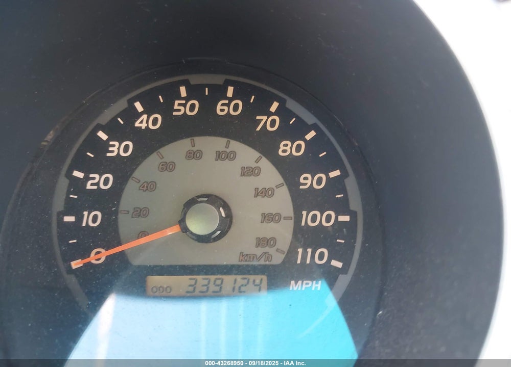 2005 TOYOTA 4RUNNER SR5 V8 VIN: JTEBT14R850050792