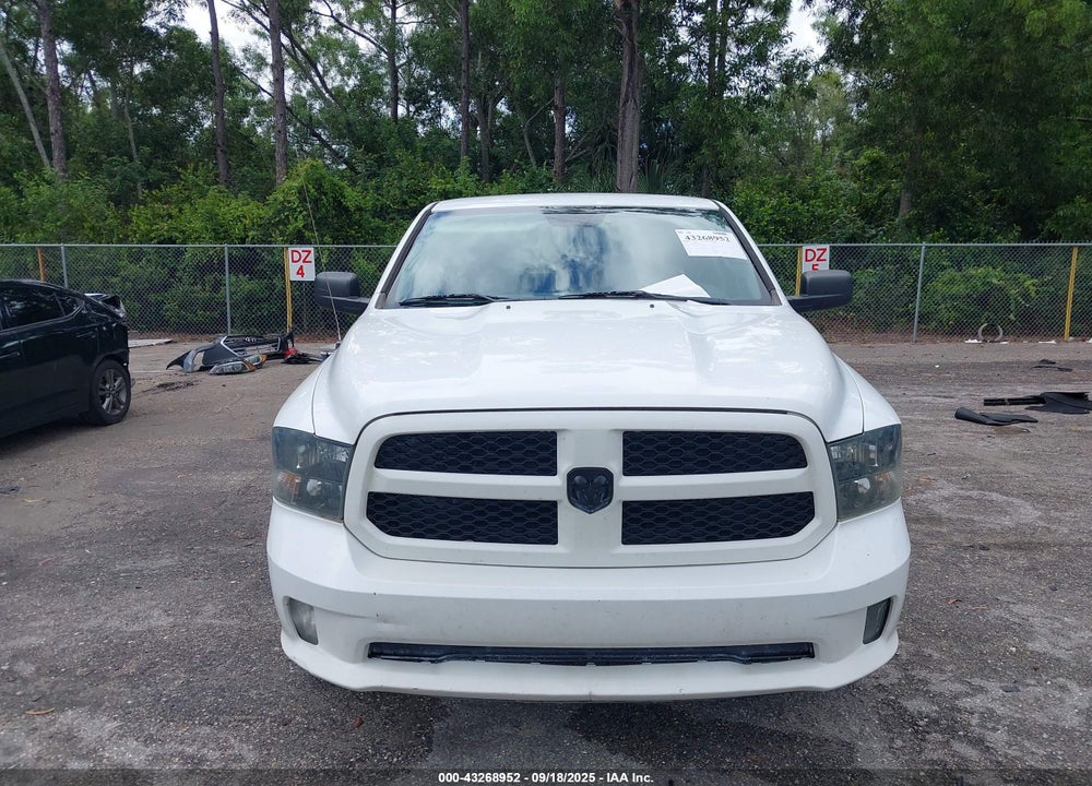 2018 RAM 1500 EXPRESS 4X2 6'4 BOX VIN: 1C6RR6FT7JS325663