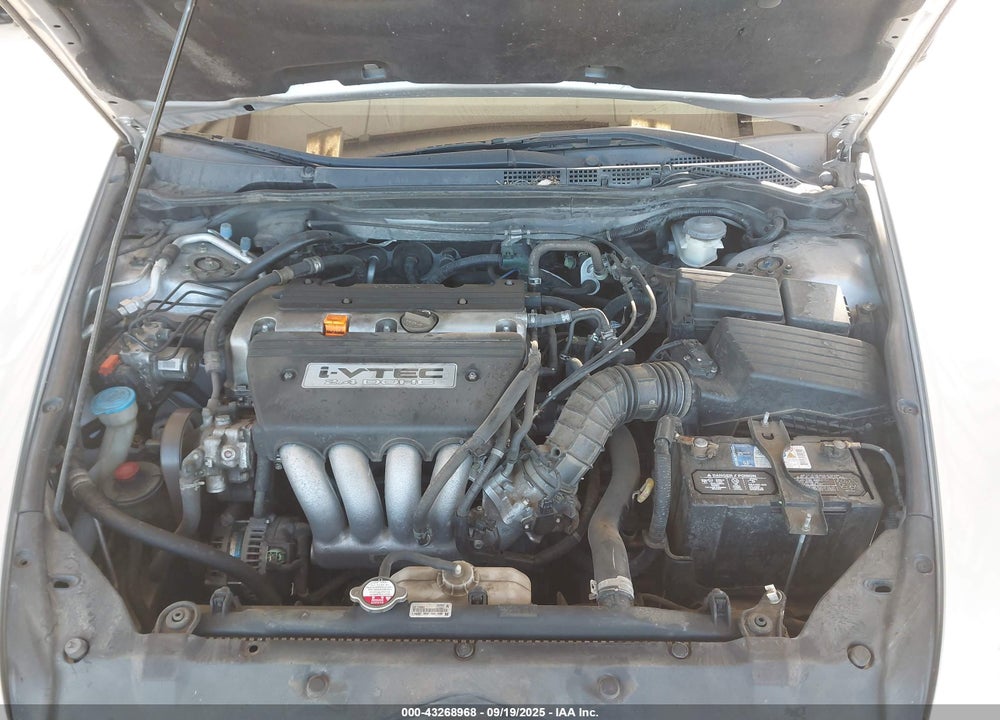 2005 HONDA ACCORD 2.4 LX VIN: 1HGCM56495A167680