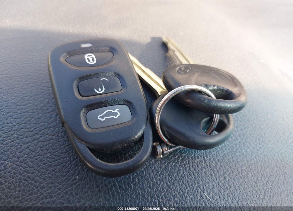 2007 HYUNDAI SONATA VIN: 5NPET46C17H250317