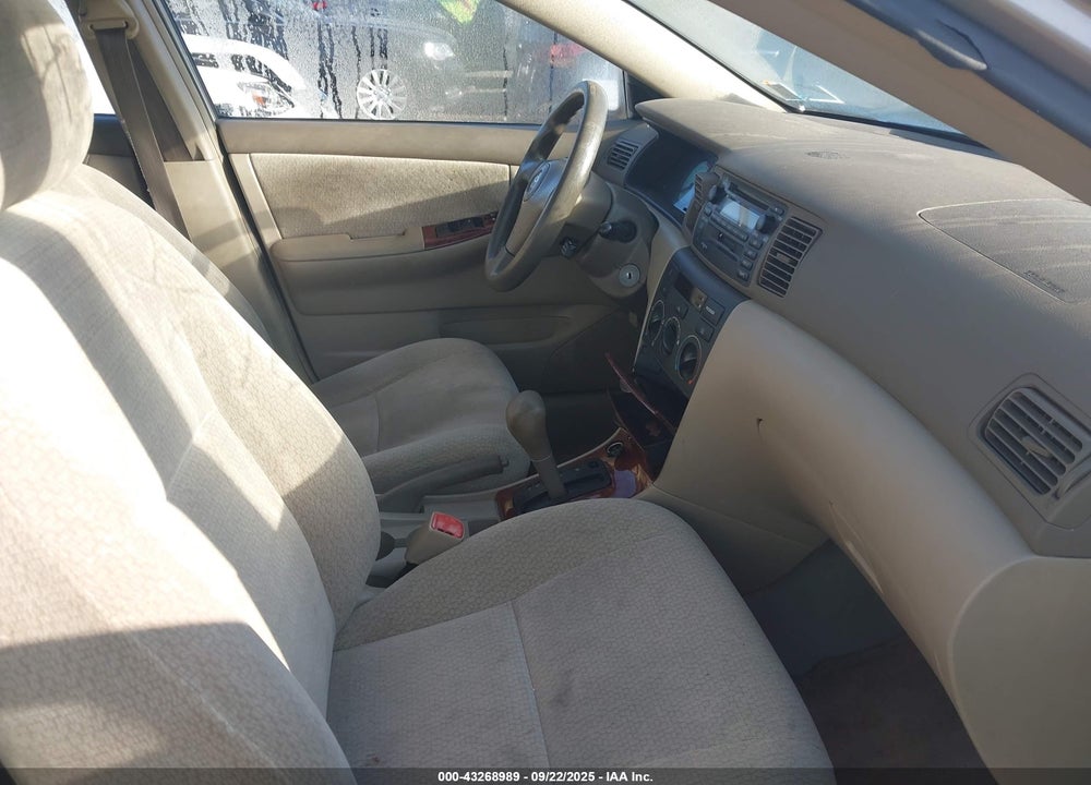 2004 TOYOTA COROLLA LE VIN: 2T1BR38E74C208601