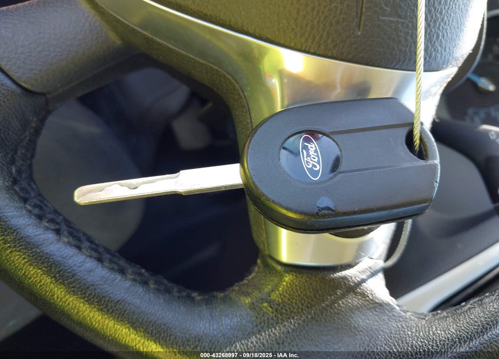 2014 FORD FOCUS VIN: 1FADP3K27EL188525