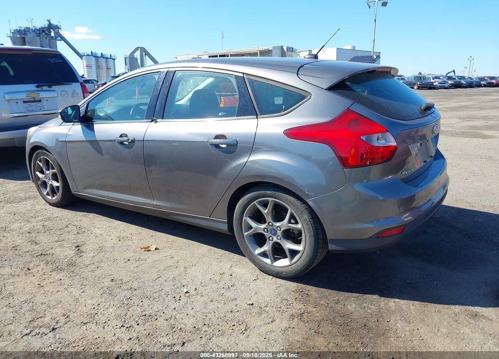 2014 FORD FOCUS VIN: 1FADP3K27EL188525