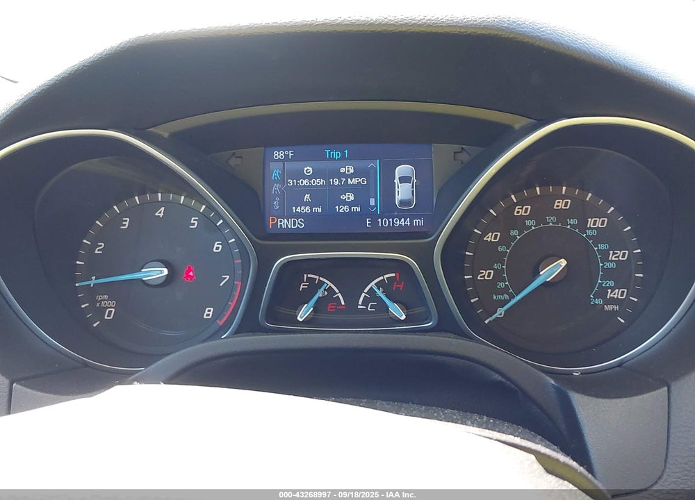 2014 FORD FOCUS VIN: 1FADP3K27EL188525