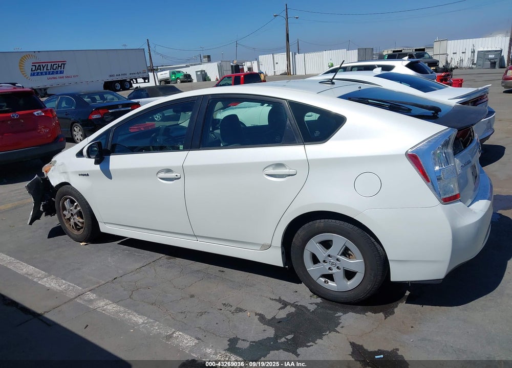 2011 TOYOTA PRIUS VIN: JTDKN3DU5B1383424