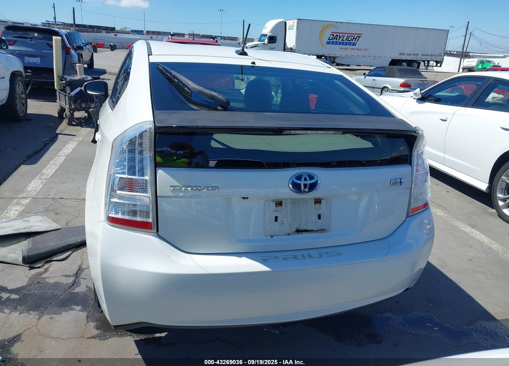 2011 TOYOTA PRIUS VIN: JTDKN3DU5B1383424