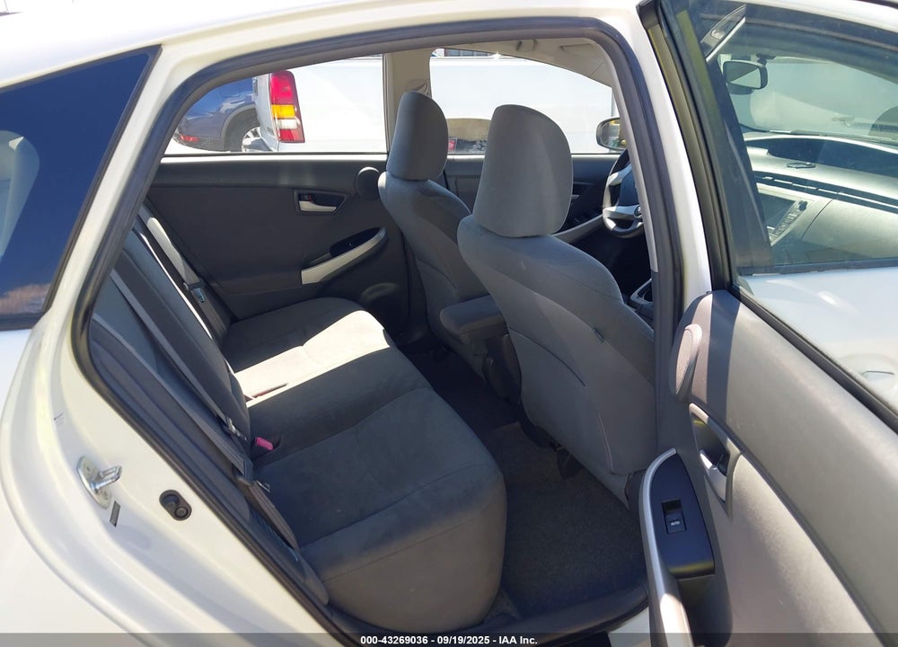 2011 TOYOTA PRIUS VIN: JTDKN3DU5B1383424
