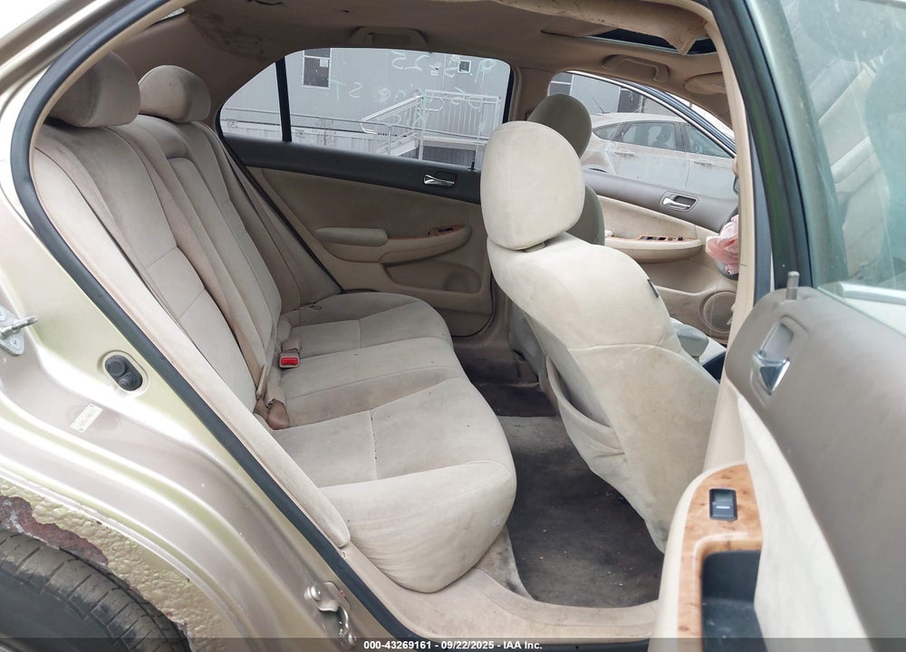 2004 HONDA ACCORD 2.4 EX VIN: 1HGCM56624A078971
