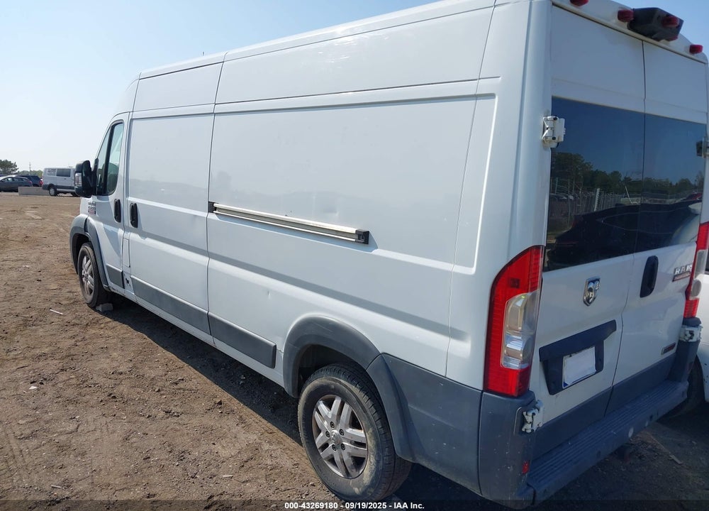 2015 RAM PROMASTER 2500 VIN: 3C6TRVDD6FE500152