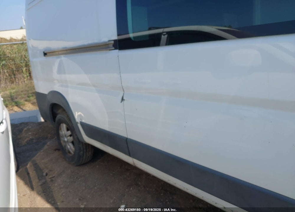 2015 RAM PROMASTER 2500 VIN: 3C6TRVDD6FE500152