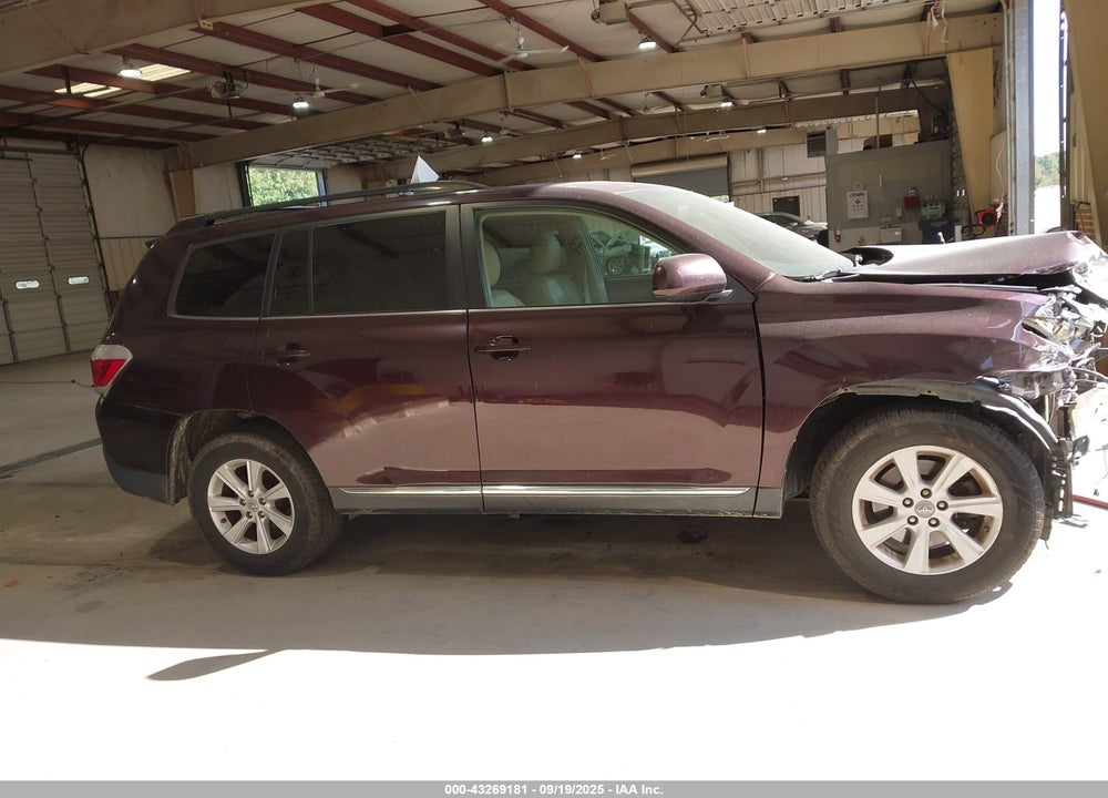 2012 TOYOTA HIGHLANDER VIN: 5TDBK3EH8CS122996