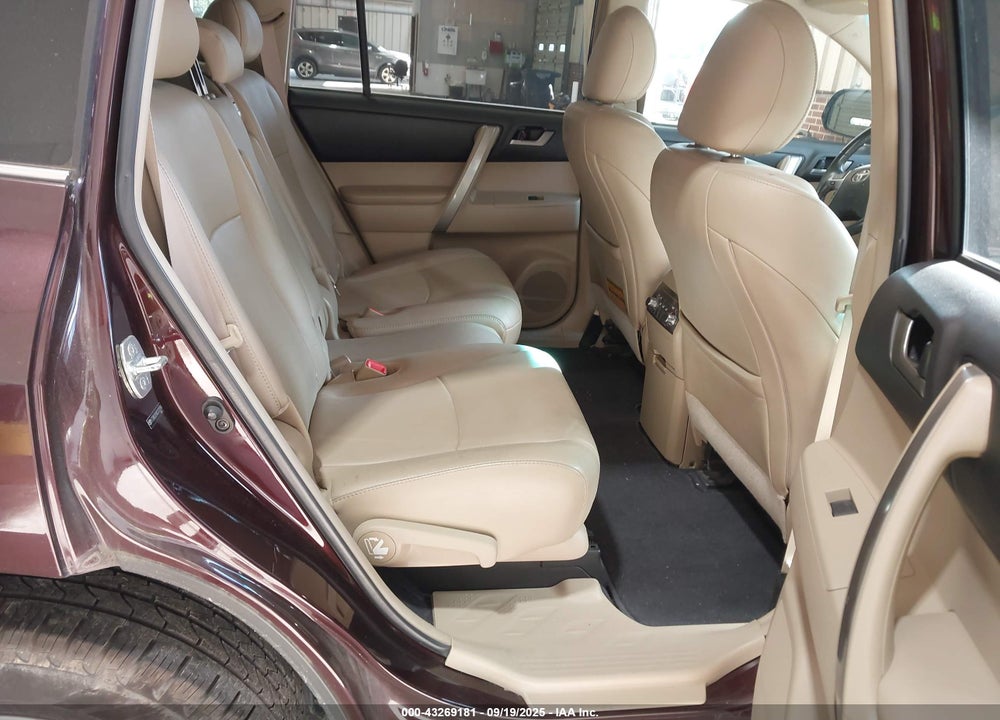 2012 TOYOTA HIGHLANDER VIN: 5TDBK3EH8CS122996