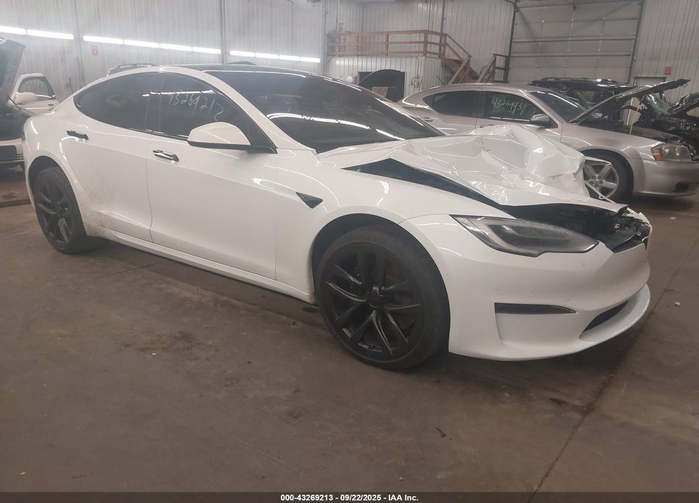 2021 TESLA MODEL S LONG RANGE DUAL MOTOR ALL-WHEEL DRIVE VIN: 5YJSA1E5XMF432277