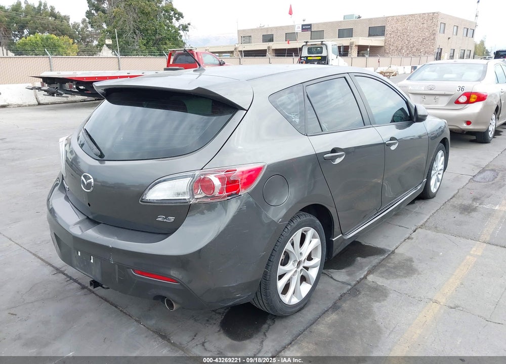 2011 MAZDA 3 VIN: JM1BL1M64B1407384
